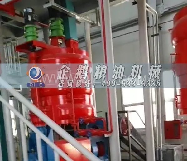 企鵝精煉設(shè)備品質(zhì)優(yōu)勝遠(yuǎn)銷國(guó)外,客戶贊不絕口多次回購(圖5) 企鵝精煉設(shè)備品質(zhì)優(yōu)勝遠(yuǎn)銷國(guó)外,客戶贊不絕口多次回購(圖5)