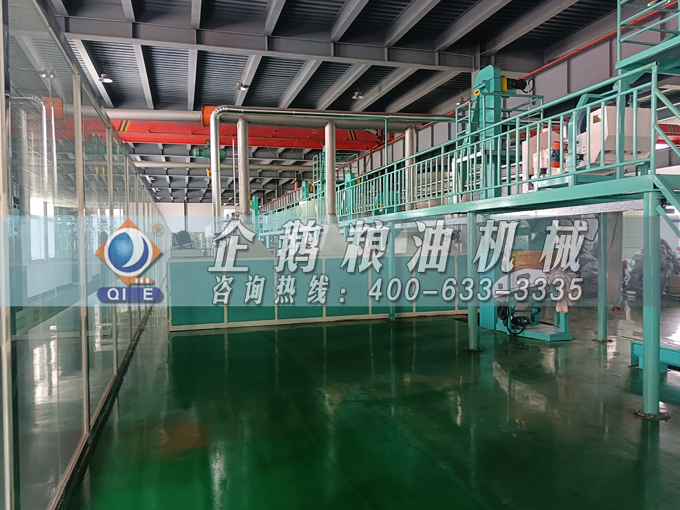 企鵝牌茶籽油雙螺桿榨油機(jī),用心制造獲得客戶認(rèn)可(圖1) 企鵝牌茶籽油雙螺桿榨油機(jī),用心制造獲得客戶認(rèn)可(圖1)